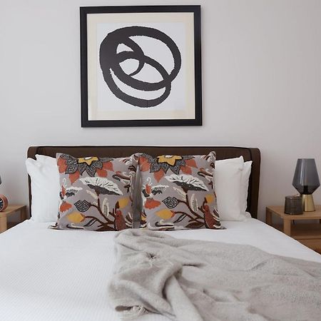 1Vh Virginia House, 31 Bloomsbury Way By City Living Londres Extérieur photo